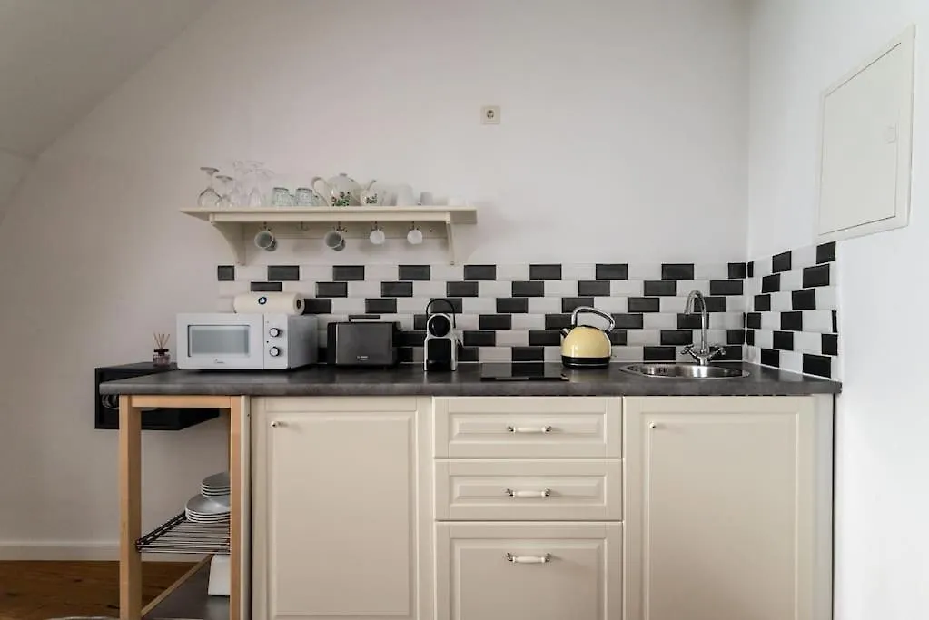 Neat 1Br Duplex By Metro And Center By Hm Apartment Vienna