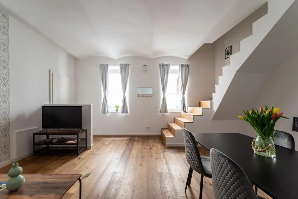 Neat 1Br Duplex By Metro And Center By Hm Apartment Vienna